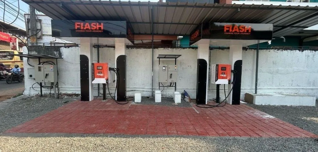 Twin Flash Charge DC chargers at a roadside station